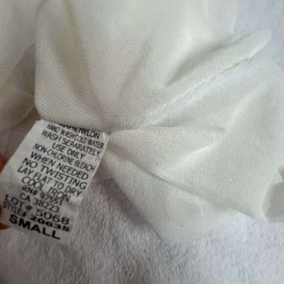 Sweet Pea By Stacy Frati Womens White Sleeveless Top With Floral Detail Small - Picture 9 of 9